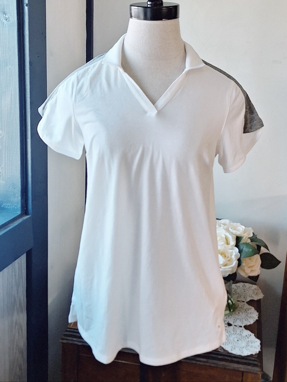 Puma Women's Petal Polo Bright White Gold Polo, Small, RN#62200, NWT⛳️